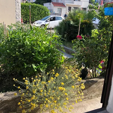 아파트 Garden 스플리트