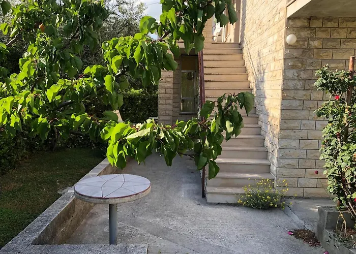 Διαμέρισμα Garden Σπλιτ